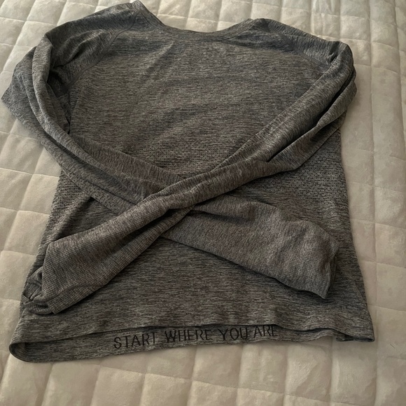 lululemon swiftly tech race length (size 6) - Picture 1 of 4